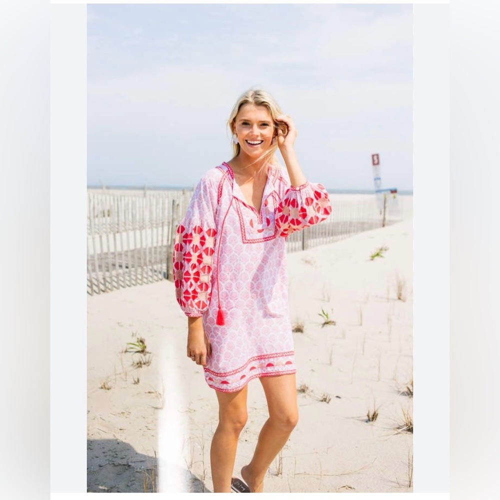 Roller Rabbit Embroidered Sleeve Dress - Size M